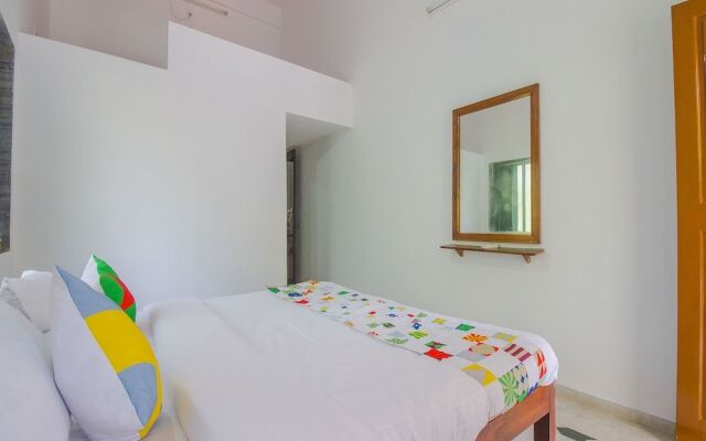 OYO 18657 Home Comfortable 2BHK Alodna