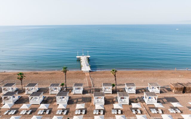 Adora Hotel & Resort