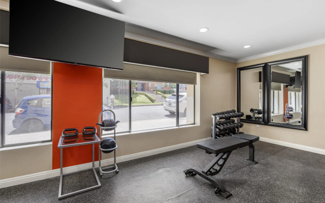 Best Western Plus La Mid Town Hotel