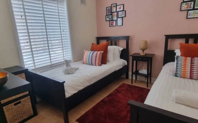 Toffees Townhouse 2 Bed