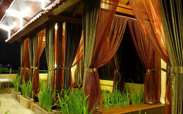 Suardana Inn's