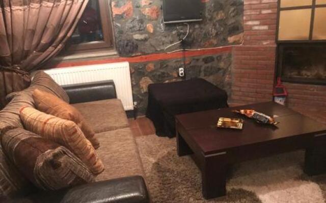 Anesis Suites