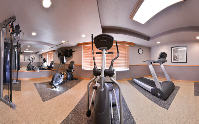 Best Western Plus Sidney Lodge