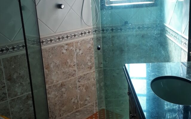 Golfinho Hostel