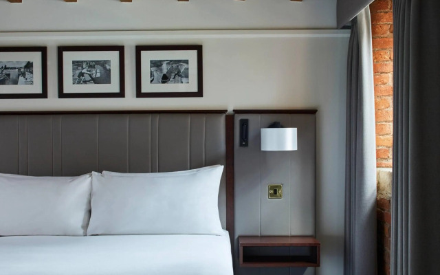 Manchester Marriott Victoria & Albert Hotel