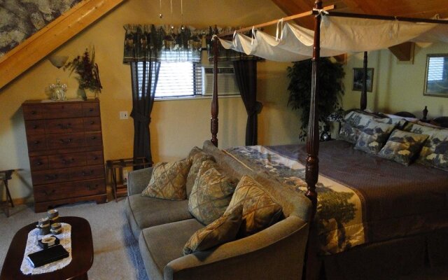 Elkwood Manor Luxury Bed & Breakfast