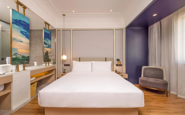 Maxx Phnom Penh Downtown (By H World)