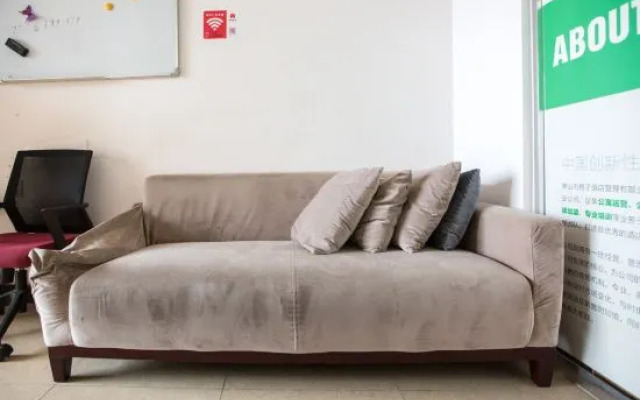 Orange Apartment