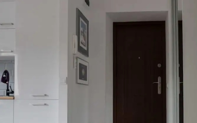 ASKI Hoża Apartment