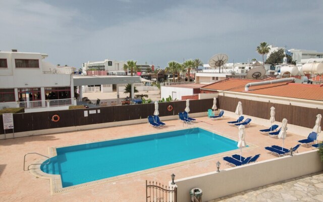Ayia Napa Holiday Apartment Na101