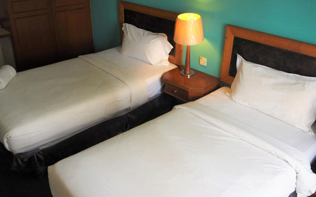 Leo Palace Hotel