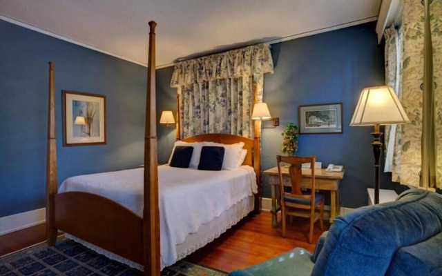 The Brown Street Inn