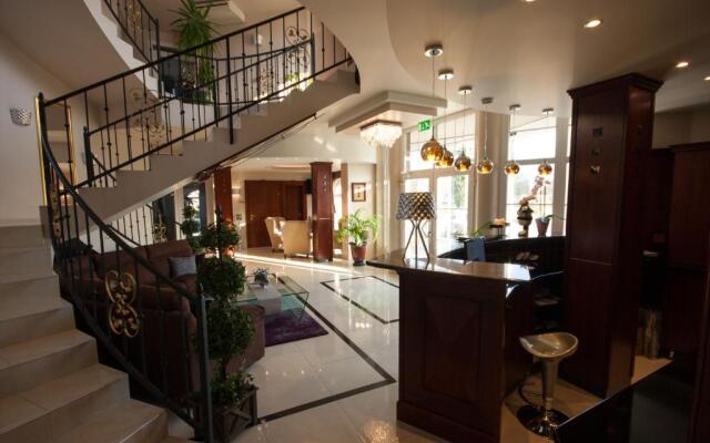 Xavin Wellness Hotel & Restaurant