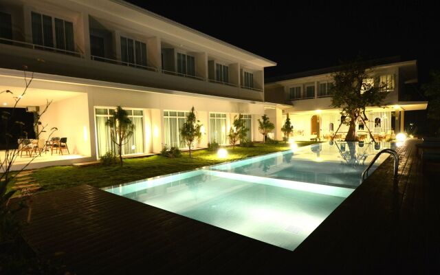 Prairie Hills Resort