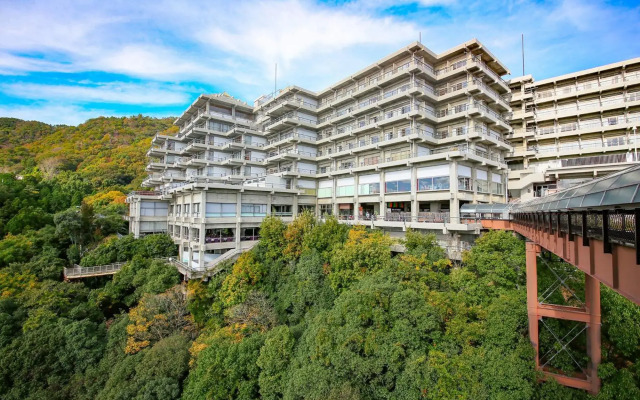 Ooedo Onsen Monogatari Minoh Kankō Hotel