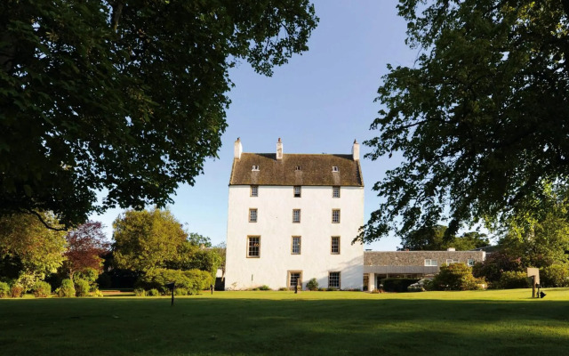 Macdonald Houstoun House