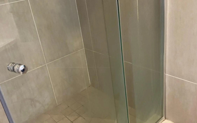 Greenstone Ridge Apartment