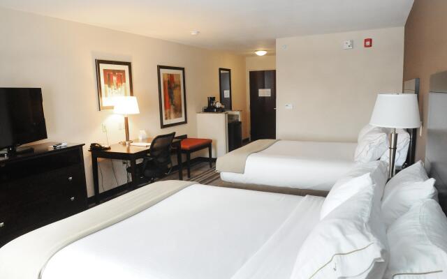 Holiday Inn Express Hotel & Suites Cambridge by IHG