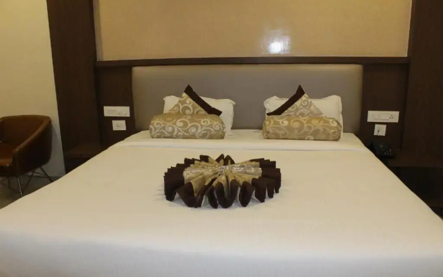 Hotel Grand Gayathri