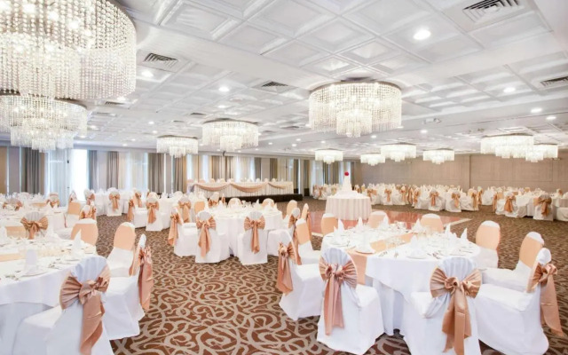 BEST WESTERN PLUS Schaumburg Hotel
