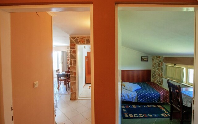 Cozy Holiday Home in Zadar with Swimming Pool