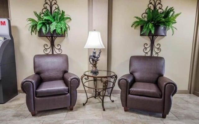 Holiday Inn Louisville-north (clarksville)