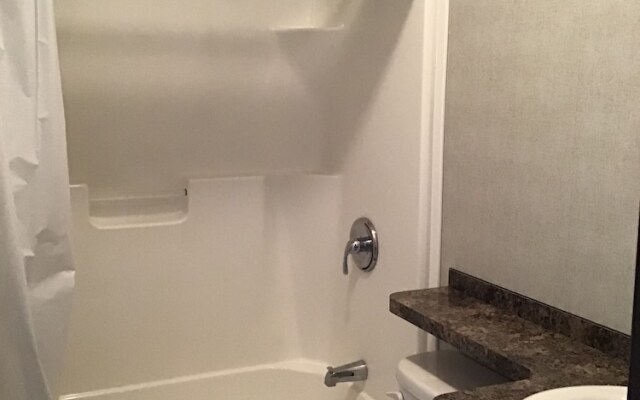 Woodland Lake RV Resort