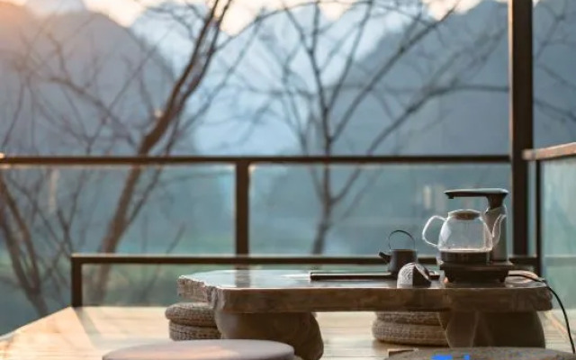 Xingyi Wanfeng Linyue Qili Mountain and Homestay