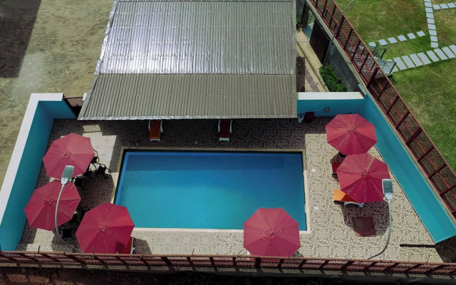 R & R Apartments