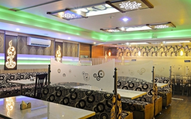 Townhouse Oak The Margi Hotel