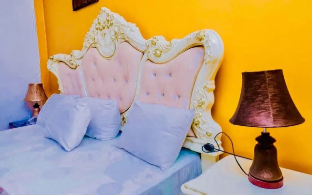 World Class Hotel
