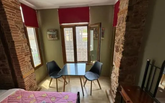 Ionia rooms
