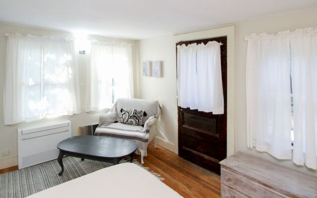 265 Main Street House