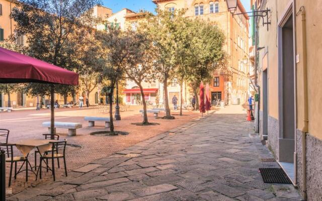 Hostly - La Pera Suite Apartment - 2 Bedrooms, Full Center