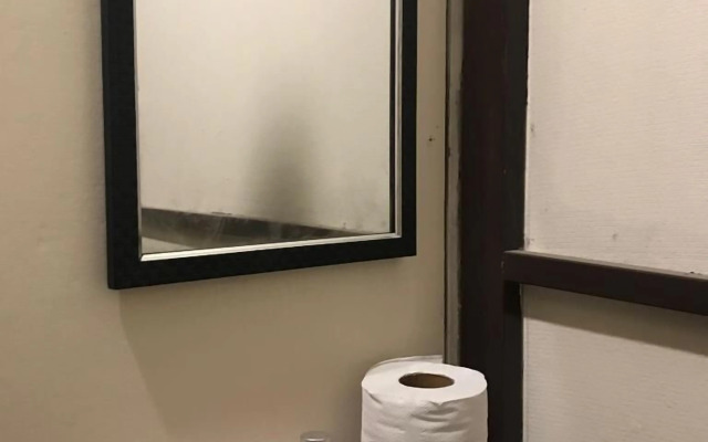 Swachh Room - Hostel