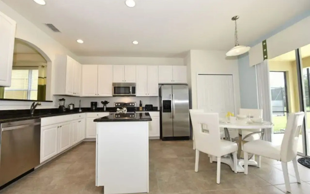 Watersong Resort 703