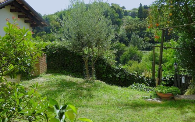 AMAZING LANGHE AND MONFERRATO | House with garden