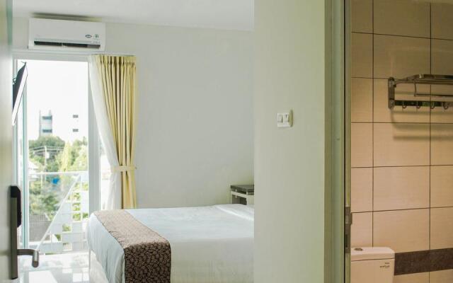 Aruuman Simpang Lima