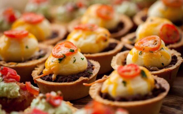 Amakhosi Safari Lodge and SPA