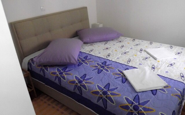 Apartment 9 With a Double bed