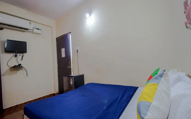 OYO 14449 Home Galaxy Studio Calangute