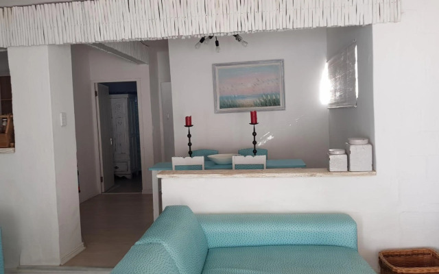 Mosselbank Beach Retreat 2A