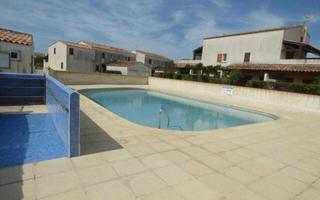 Appartement Saintes-Maries-de-la-Mer, 2 pièces, 4 personnes - FR-1-475-27