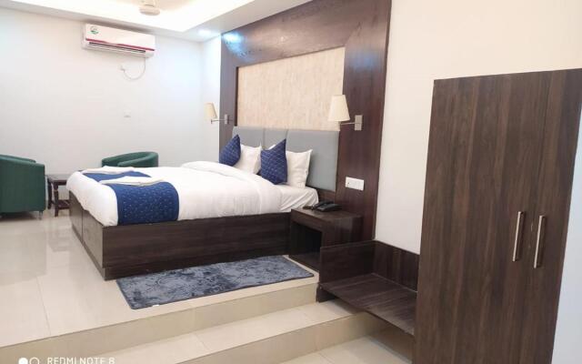 Hotel Prithvi Palace - Near Delhi Airport