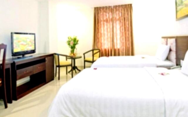 Kay Hotel Danang - Near Dragon Bridge