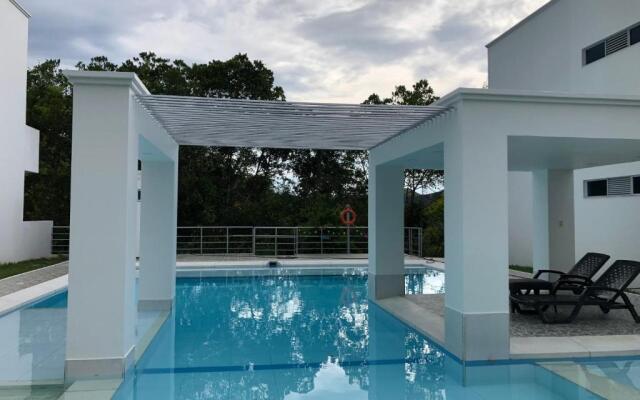 Condominio Ibiza - Apto 102
