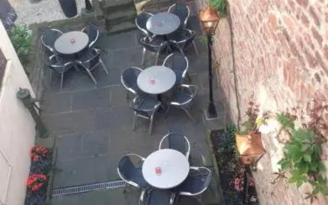 The Dubliner Hotel & Irish Pub