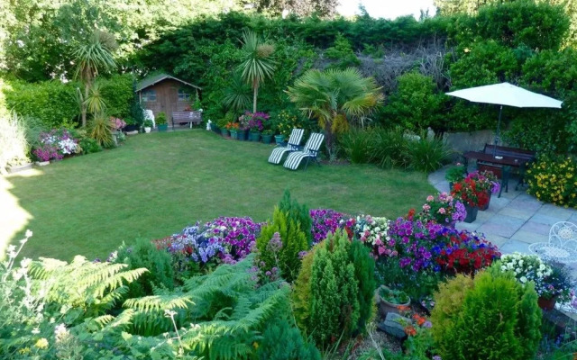 Cloudlands - Guest house