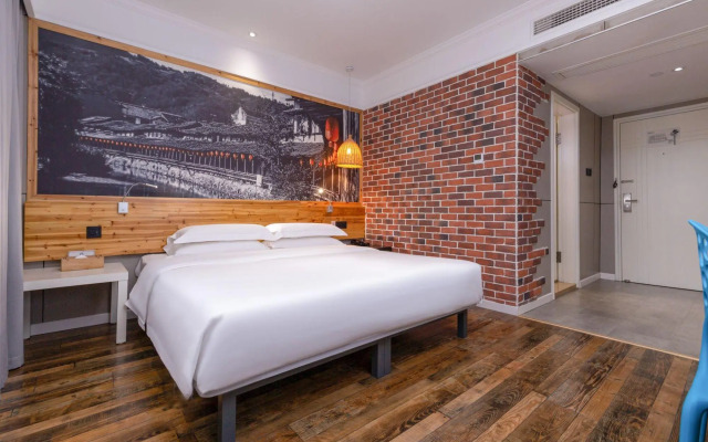 Fan Chang Hotel