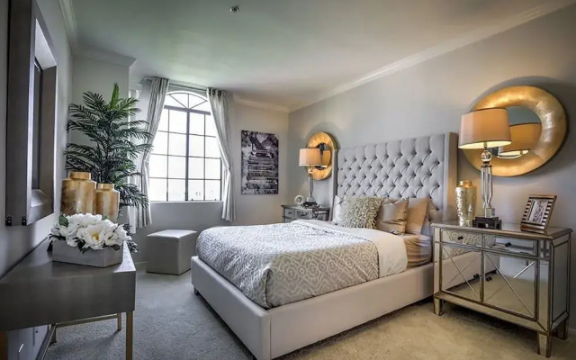 Beverly Hills Condos